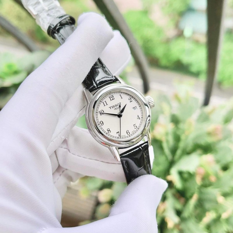 Đồng hồ TISSOT T085.210.16.012.00 bền đẹp, sang trọng