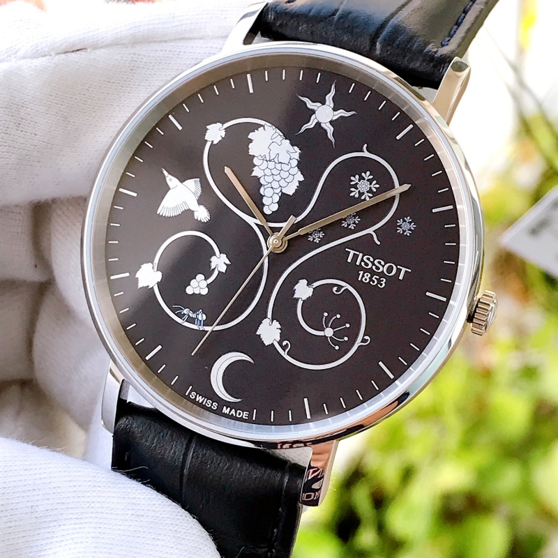 T109.610.16.041.00 trang bị kính sapphire chống xước