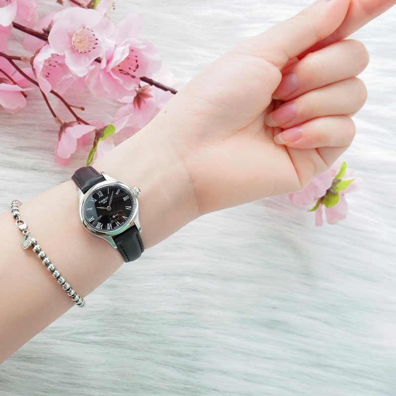 T103.110.17.053.00 có thiết kế nhỏ gọn, xinh xắn