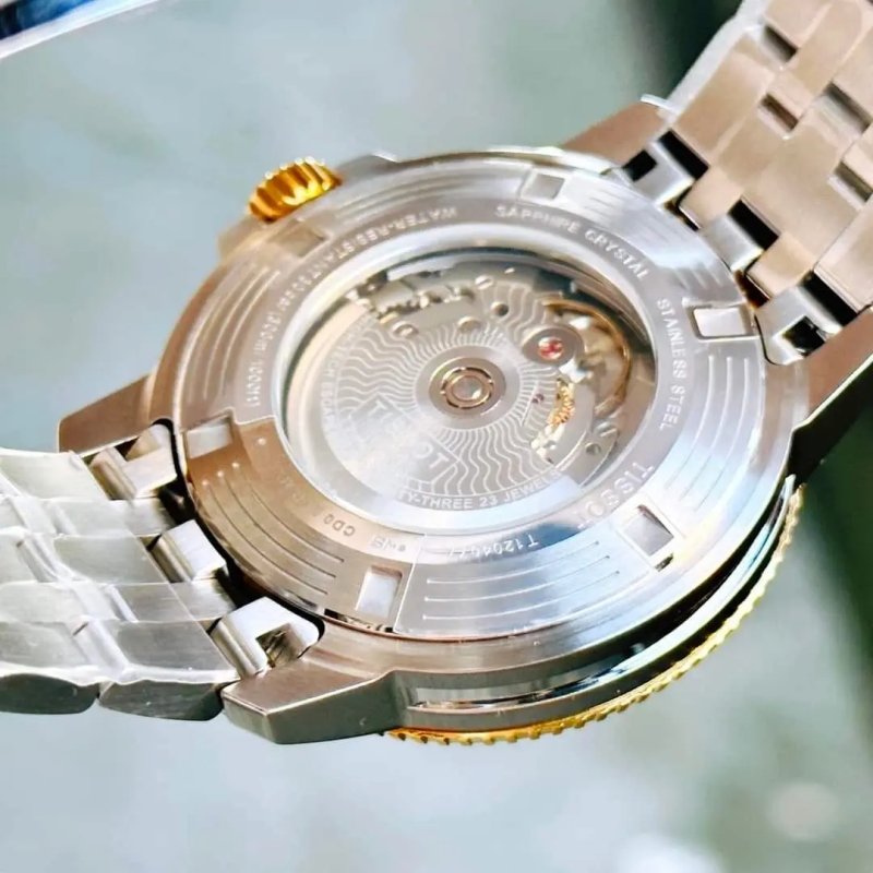 Bộ máy cơ Powermatic 80.111 mạnh mẽ trên TISSOT T120.407.22.051.00