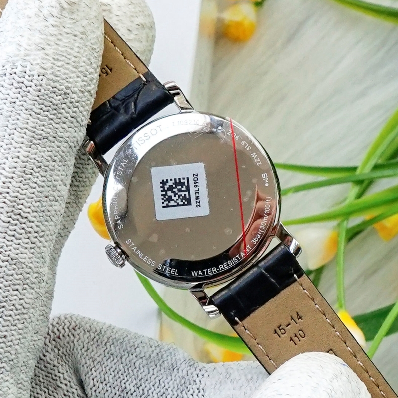 T109.210.16.033.00 sử dụng bộ máy ETA 902.101