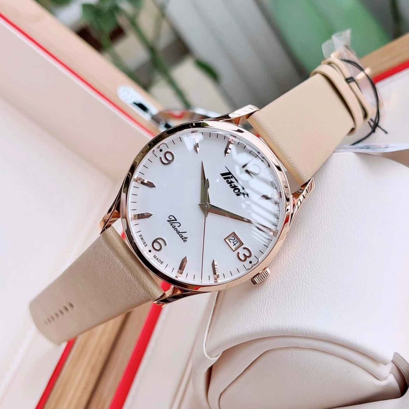 Thiết kế đậm chất cổ điển của Tissot T118.410.36.277.01