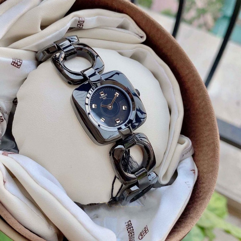 TISSOT T020.109.11.051.00