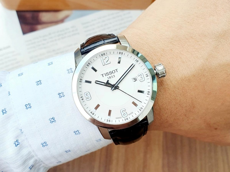 TISSOT T055.410.16.017.00