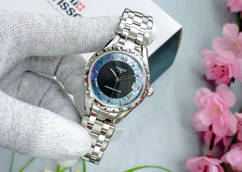 Tissot T072.207.11.128.00