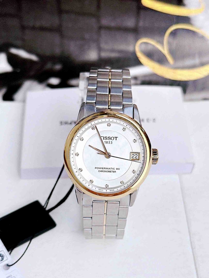Tissot T086.208.22.116.00