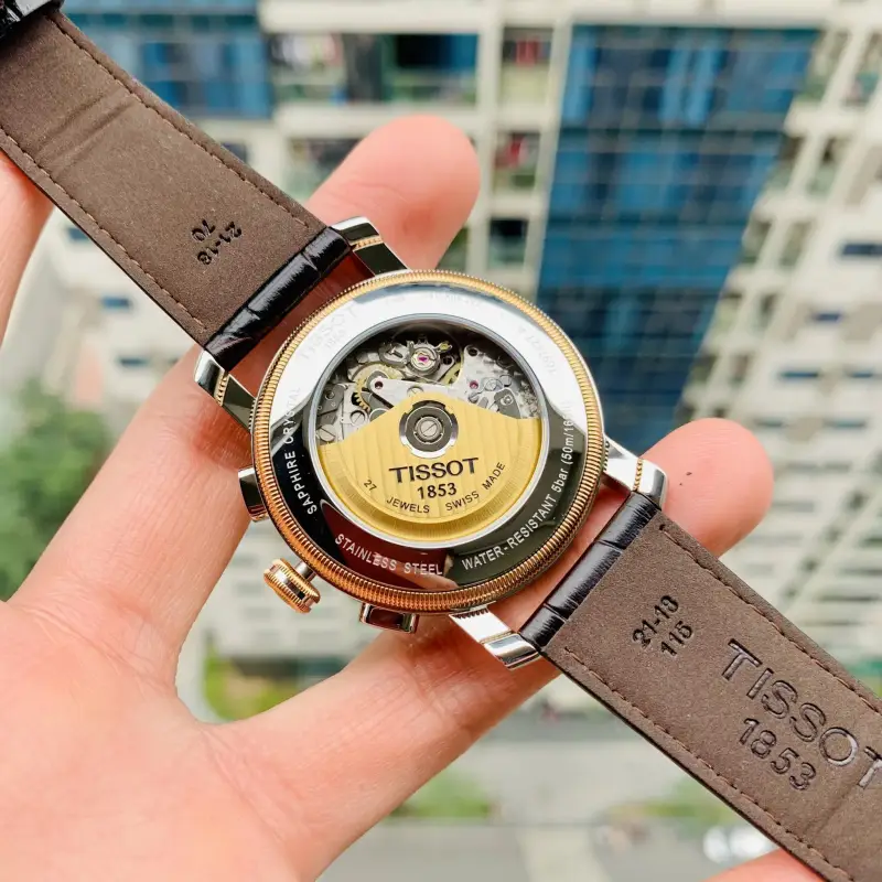 Mặt đáy lộ cơ độc đáo