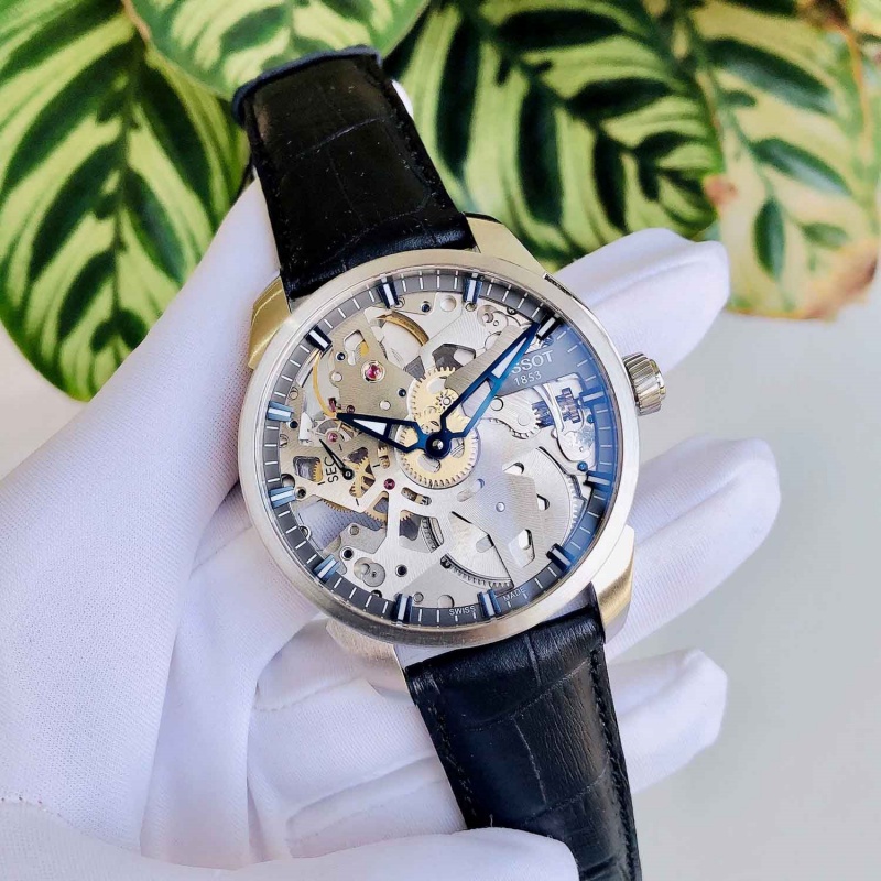 Tissot T070.405.16.411.00 