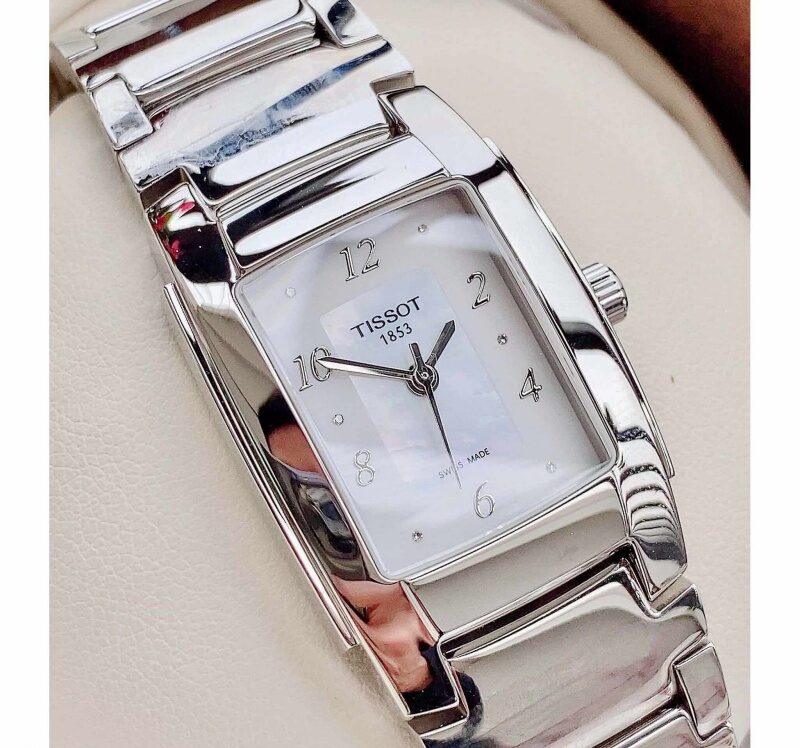 Tissot T073.310.11.116.00