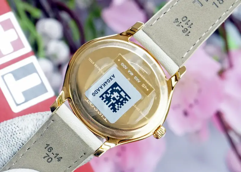 Mặt đáy thiết kế kín 
